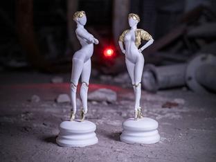 Императорский фарфоровый завод продает скульптуры близняшек из Atomic Heart: 169 тысяч рублей за каждую