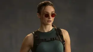 Актриса озвучки Tomb Raider восхитилась Софи Тёрнер в образе Лары Крофт