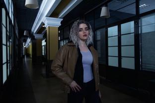 Косплеер воплотила Грейс Эшкрофт из Resident Evil Requiem: путь выживания и трансформации
