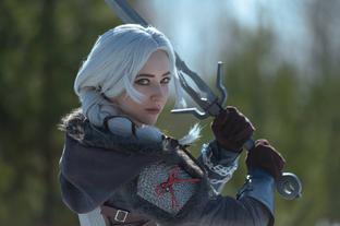 Косплеер воплотила образ Цири из The Witcher IV — ведьмачки со Старшей Кровью
