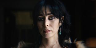 Кристин Милиоти получила «Эмми» за лучшую женскую роль в сериале «Пингвин»