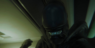 Alien Isolation стала такой затянутой из-за очень умного ксеноморфа