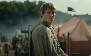 Фанаты разочарованы короткой продолжительностью «Рыцаря Семи Королевств» и видят в этом жадный умысел HBO