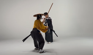 Японский мастер боевых искусств поставил точку в споре об анимациях Ghost of Yotei — движения Ацу повторили в реальности