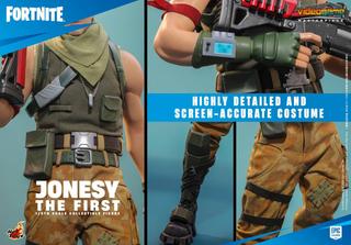 Права на изображения принадлежат Hot Toys и Epic Games