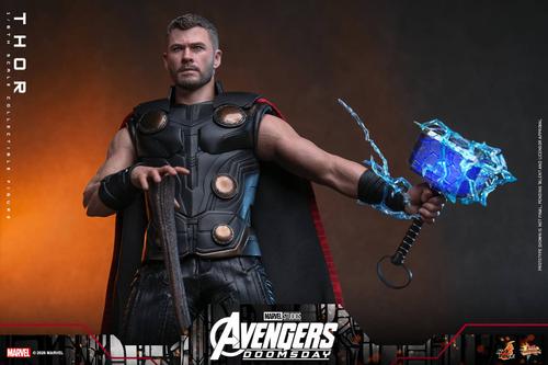 Image rights belong to Marvel and Hot Toys