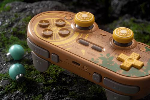 Pro 3 Bluetooth — images rights belong to Crystal Dynamics, Embracer Group, and 8BitDo
