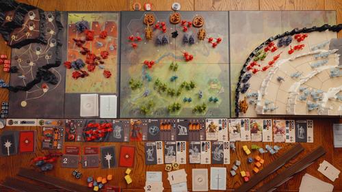 Image rights belong to Middle-earth Enterprises, Restoration Games, Tim Chuon, and Banzainator