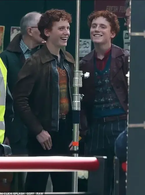 Tristan y Gabriel Harland (Fred y George)