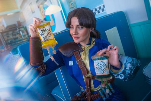 Photographer: Marten. Cosplayer: Erika Solovey