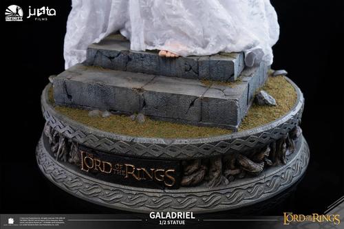 Los derechos de las imágenes pertenecen a Middle-earth Enterprises, New Line Productions e Infinity Studio