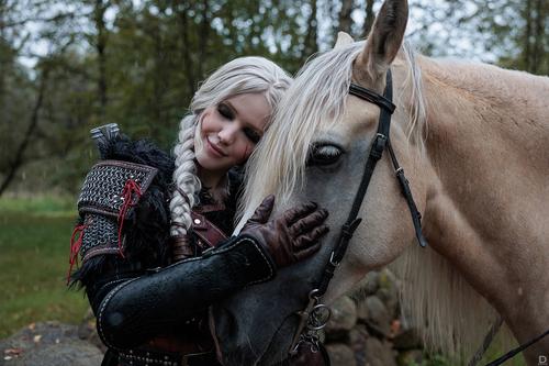 Photographer: Dzeta | Margarita Ishmaeva. Cosplayer: Lada Lyumos