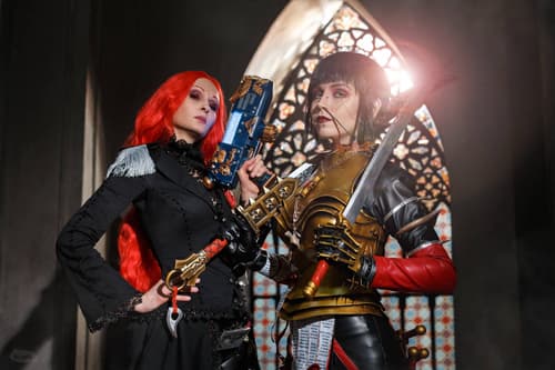

Photographer: VESANIA. Cosplayers: Arshie Nero, Neuromantica

