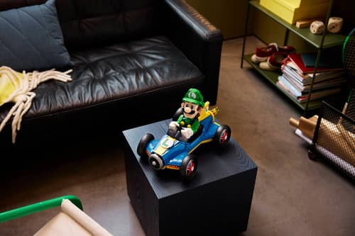 Права на изображения принадлежат LEGO Group и Nintendo