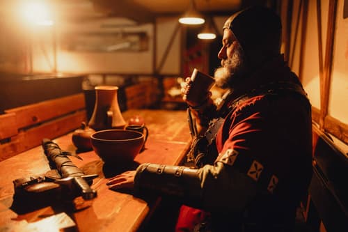 

Фотограф: Юлия Айлен. Косплеер: Винсент Винтермьют

