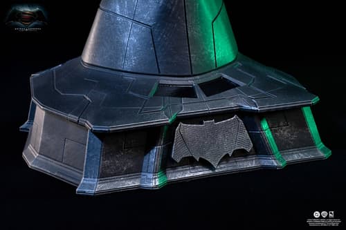 Права на изображения принадлежат DC Comics, Warner Bros Entertainement Inc. и PureArts
