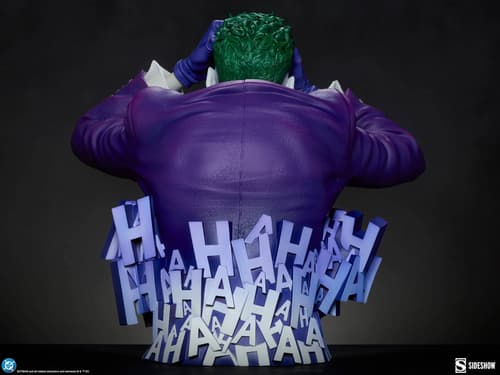 Image rights belong to DC, Warner Bros. Entertainment Inc., and Sideshow Collectibles