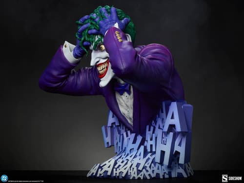 Image rights belong to DC, Warner Bros. Entertainment Inc., and Sideshow Collectibles