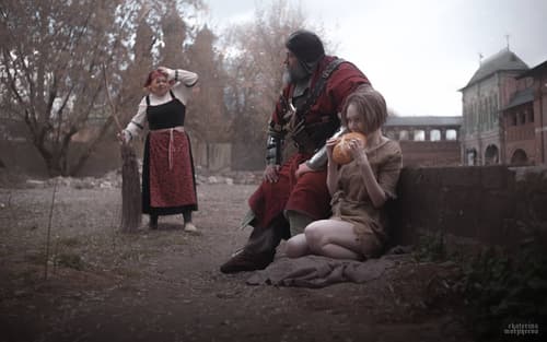 Photographer: Ekaterina Morpheeva Photography | Ekaterina Morpheeva. Cosplayer: Vincent Wintermute. Peasants: Daria Lazur, Beauty Grass, Ovcharych and Roman