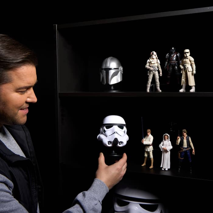 Image rights belong to Hasbro, Lucasfilm and Disney