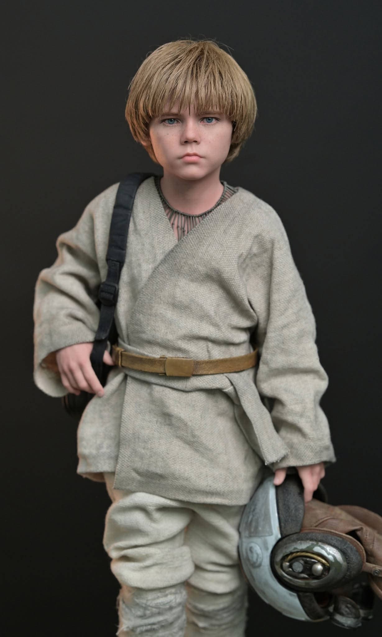 Права на изображения принадлежат Lucasfilm и JND Studios